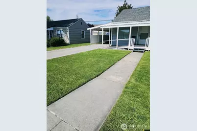 1229 C Street SW, Ephrata, WA 98823 - Photo 1