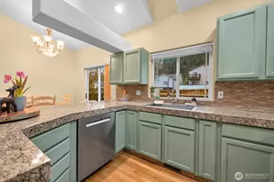 115 43rd St, Bellingham, WA 98229 - Photo 13