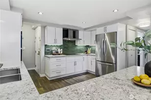 2100 3rd Ave, Seattle, WA 98121 - Photo 17