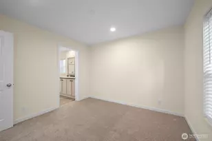 28454 168th Ave SE, Kent, WA 98042 - Photo 17