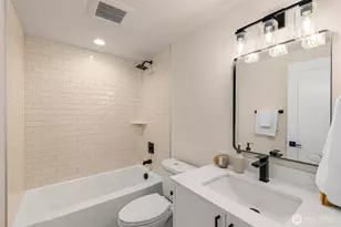 1111 26th Ave, Seattle, WA 98122 - Photo 27