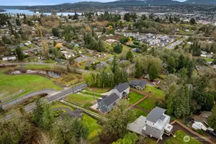 7879 S 132nd St, Seattle, WA 98178 - Photo 37