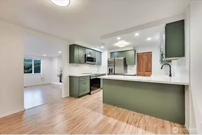 12712 NE 120th Street #G1, Kirkland, WA 98034 - Photo 13