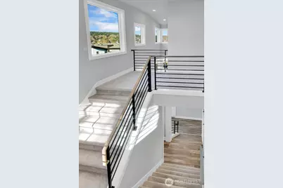 1113 N 39th Court, Renton, WA 98056 - Photo 13