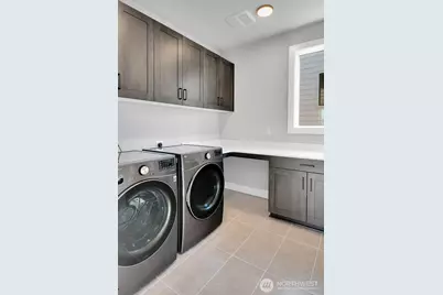 1113 N 39th Court, Renton, WA 98056 - Photo 23