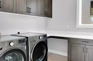 1113 N 39th Ct, Renton, WA 98056 - Photo 23