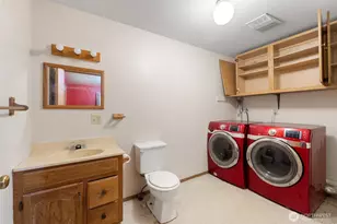 8188 Graystone Way NW, Silverdale, WA 98383 - Photo 9