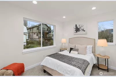 1109 26th Avenue, Seattle, WA 98122 - Photo 11