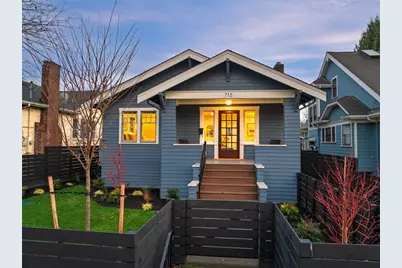 715 N 70th Street, Seattle, WA 98103 - Photo 1