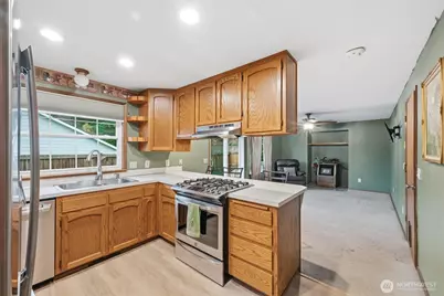 1850 NE 11th Avenue, Oak Harbor, WA 98277 - Photo 15