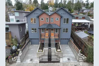 2844 B 22nd Avenue W, Seattle, WA 98199 - Photo 3