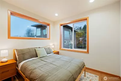 2844 B 22nd Avenue W, Seattle, WA 98199 - Photo 21