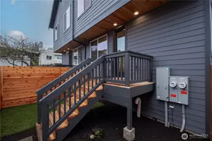 2844 B 22nd Ave W, Seattle, WA 98199 - Photo 25