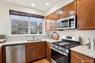 2367 NE Park Dr, Issaquah, WA 98029 - Photo 11