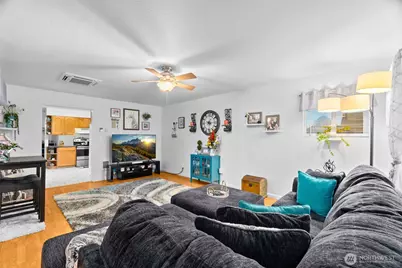 2611 Bay Avenue, Hoquiam, WA 98550 - Photo 7