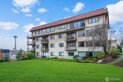610 Aloha Street #404, Seattle, WA 98109 - Photo 1