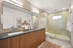 713 N 70th St, Seattle, WA 98103 - Photo 21