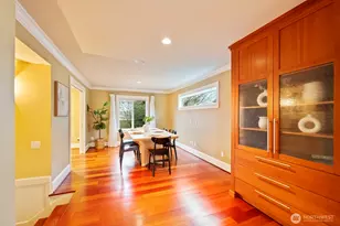 3416 38th Ave W, Seattle, WA 98199 - Photo 9