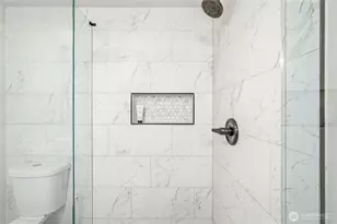 11024 SE 27th Pl, Bellevue, WA 98004 - Photo 29