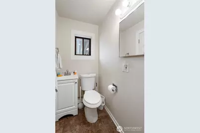 411 7th Street NW, Puyallup, WA 98371 - Photo 15