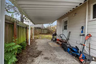 411 7th St NW, Puyallup, WA 98371 - Photo 31