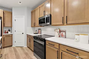 24418 111 Ave SE, Kent, WA 98030 - Photo 13