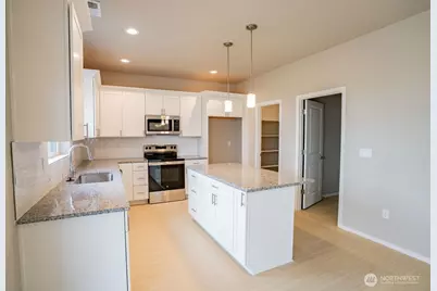 215 Poplar Street NE, Royal City, WA 99357 - Photo 9