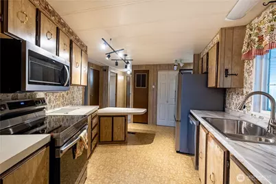 225 NE Ernst #49, Oak Harbor, WA 98277 - Photo 13