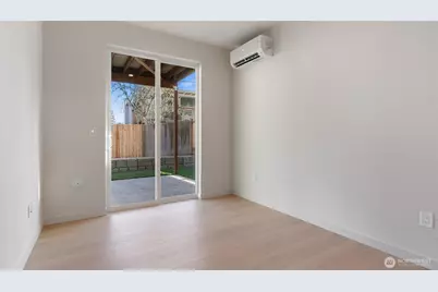 3205 19th Street #B, Everett, WA 98201 - Photo 13