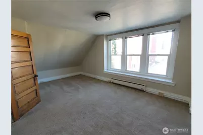 1815 E Roy Street, Seattle, WA 98112 - Photo 15