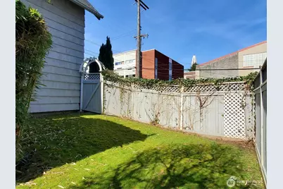 1815 E Roy Street, Seattle, WA 98112 - Photo 29