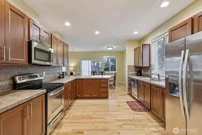 21463 SE 273rd Court, Maple Valley, WA 98038 - Photo 9