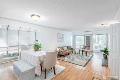 15141 Sunwood Boulevard #EE11, Tukwila, WA 98188 - Photo 7