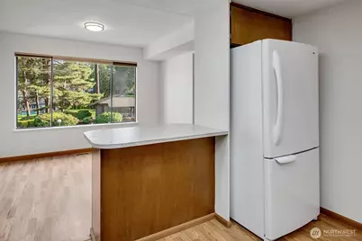 11019 B Glen Acres Drive S, Seattle, WA 98168 - Photo 29