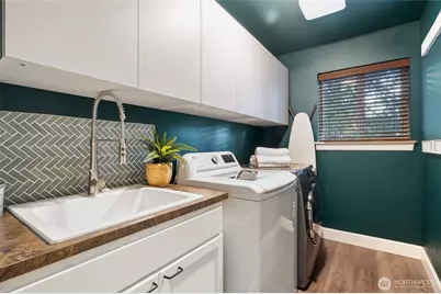 19213 11th Place W, Lynnwood, WA 98036 - Photo 17