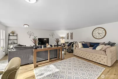 13321 15th Avenue NE #D5, Seattle, WA 98125 - Photo 7