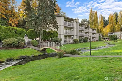 13321 15th Avenue NE #D5, Seattle, WA 98125 - Photo 1