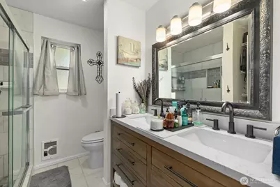 13321 15th Avenue NE #D5, Seattle, WA 98125 - Photo 21