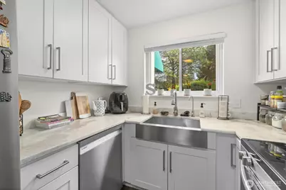 13321 15th Avenue NE #D5, Seattle, WA 98125 - Photo 15