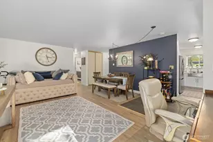 13321 15th Ave NE, Seattle, WA 98125 - Photo 9