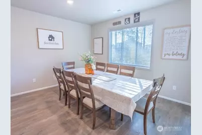 17622 Crossing Drive E, Puyallup, WA 98374 - Photo 11