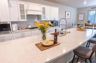 17622 Crossing Dr E, Puyallup, WA 98374 - Photo 9