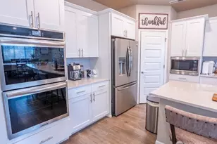 17622 Crossing Dr E, Puyallup, WA 98374 - Photo 7