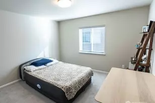 17622 Crossing Dr E, Puyallup, WA 98374 - Photo 21