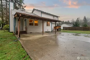 9208 321st St Ct E, Eatonville, WA 98328 - Photo 27