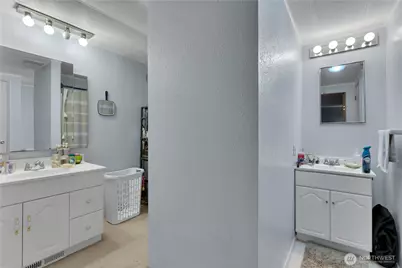 20309 113th Street E, Bonney Lake, WA 98391 - Photo 17