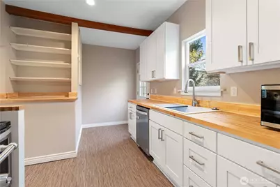 1241 NW Couch Street, Camas, WA 98607 - Photo 19