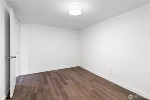 1241 NW Couch St, Camas, WA 98607 - Photo 31