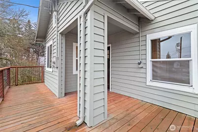 1241 NW Couch Street, Camas, WA 98607 - Photo 3