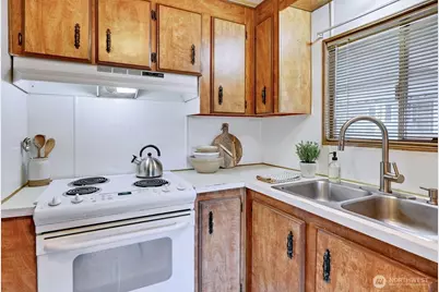 151 Sereno Circle Drive, Bremerton, WA 98312 - Photo 9